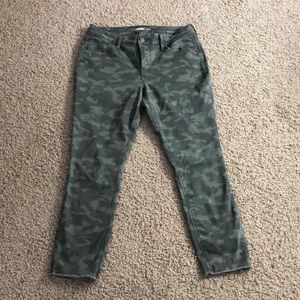 Old Navy Camo rockstar Jeggings
